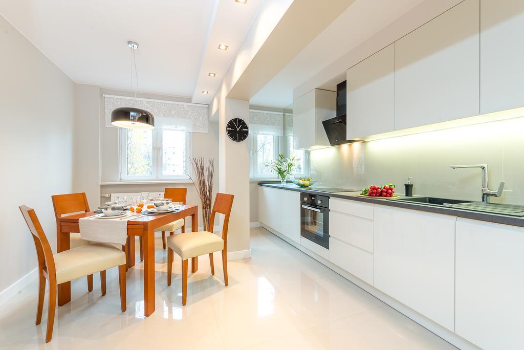 P&O Apartments Emilii Plater Βαρσοβία Δωμάτιο φωτογραφία