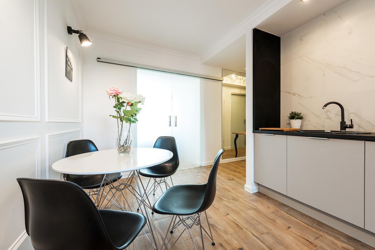 P&O Apartments Emilii Plater Βαρσοβία Εξωτερικό φωτογραφία